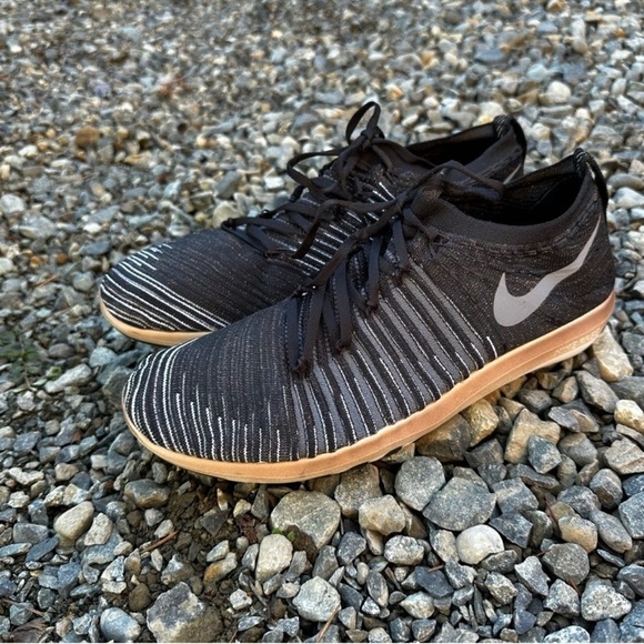 Nike Free Transform Flyknit Running Sneakers Black Gray Lace Up Size 9 Women - Picture 4 of 13